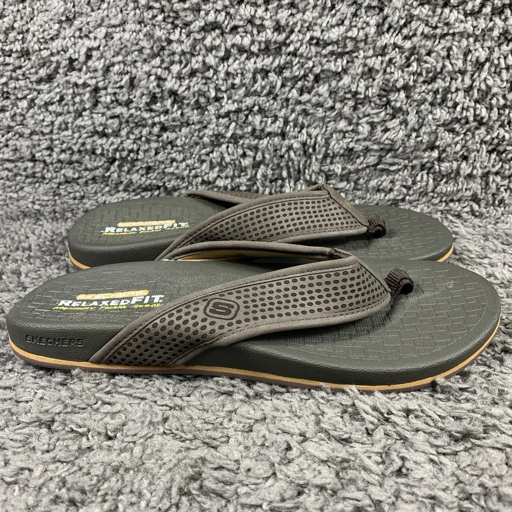 Skechers Flip Flops Sandals Mens 10 Relaxed Fit Memory Foam Brown Comfort